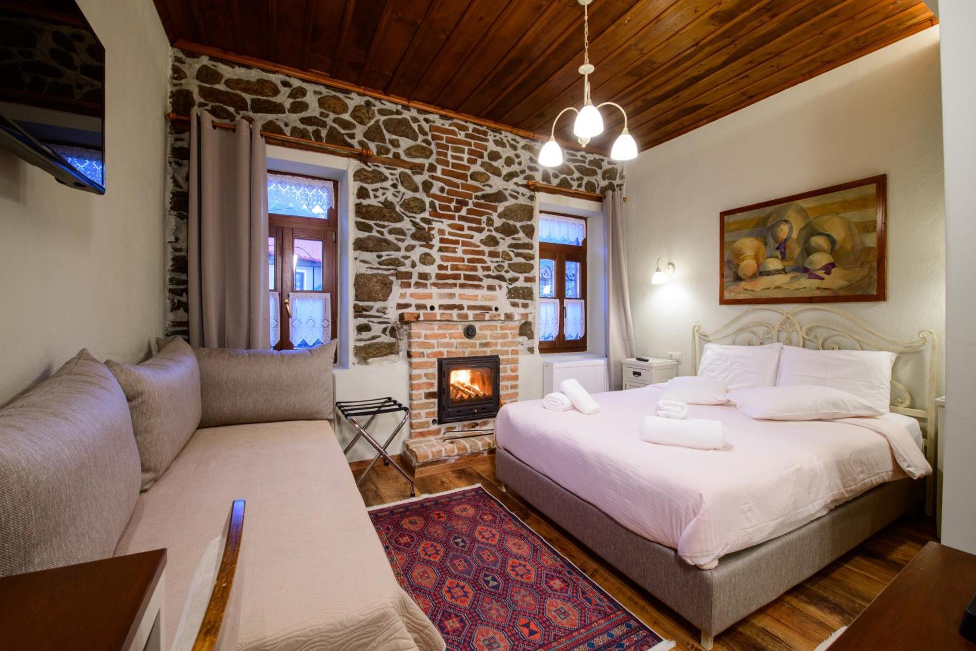 Agios Germanos Hotel Exterior photo