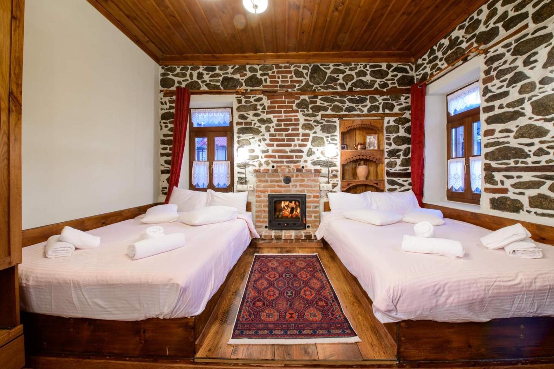 Agios Germanos Hotel Exterior photo